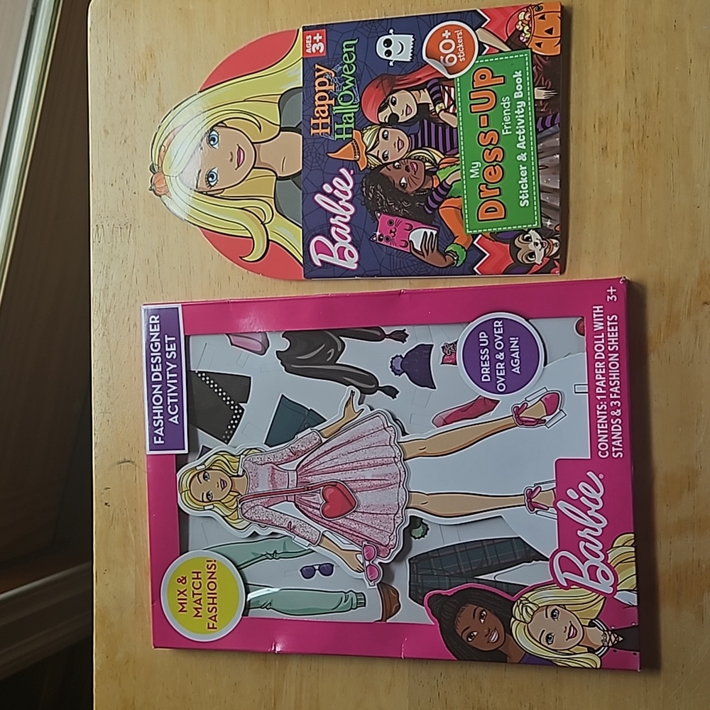 BARBIE ACTIVITY SET